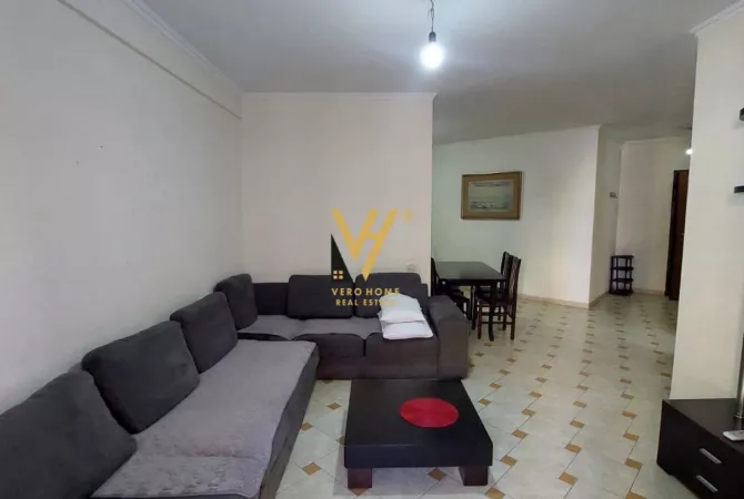 Shtepi me qera 1+1 ne Tirane - 40,000 Leke