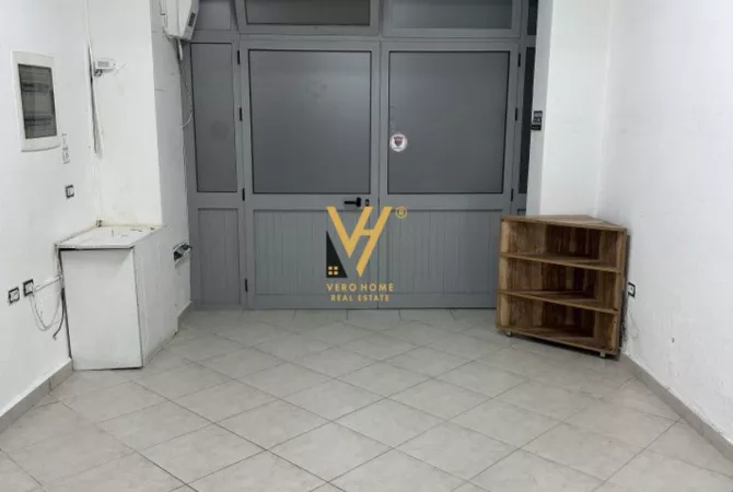 Ambient biznesi me qera 1+1 ne Tirane - 550 Euro