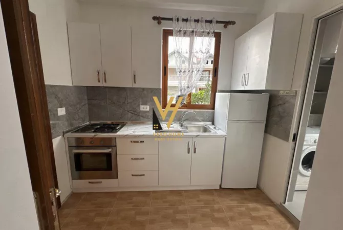 Casa in affitto 1+1 a Tirana - 450 Euro