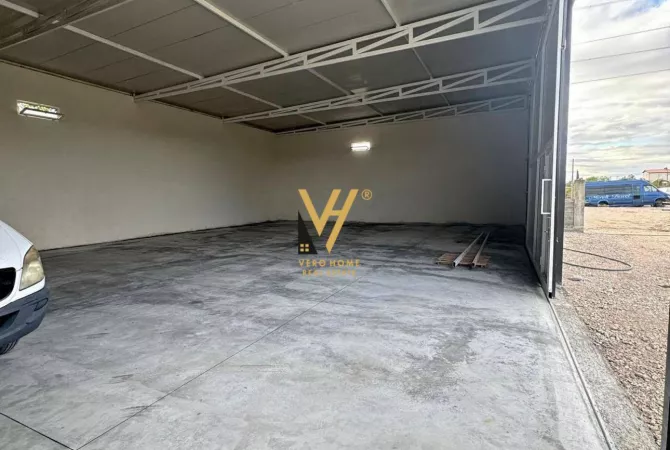 JEPET MAGAZINE 340 M2 ME QERA NE KAMEZ 1.500 EURO