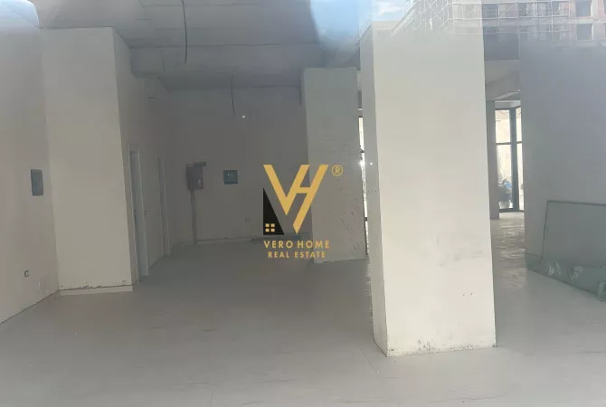 Ambient biznesi me qera 1+1 ne Tirane - 2,200 Euro