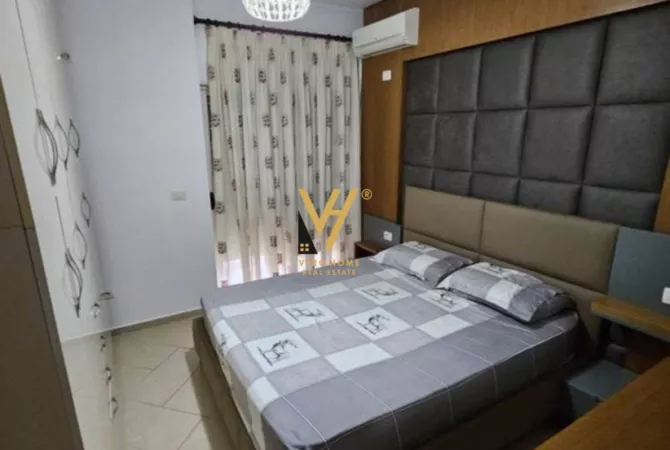 Shtepi me qera Apartament ne Tirane, 2+1, Mobilimi E mobiluar, Pagesa 700  Euro.