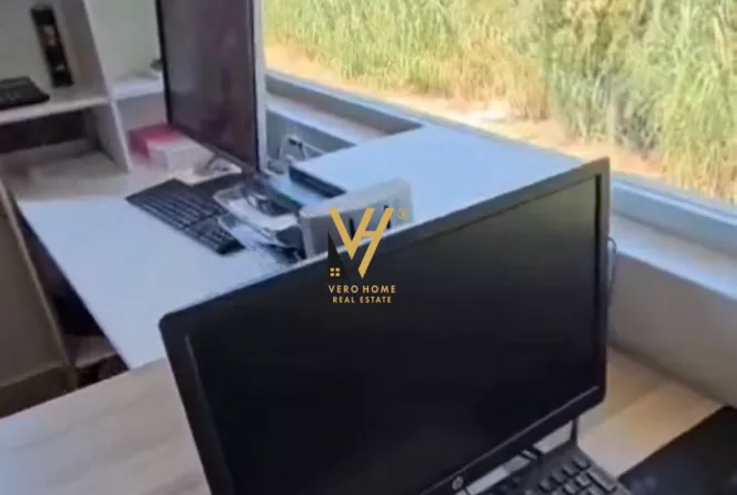 Ambient biznesi me qera 4+1 ne Tirane - 500 Euro