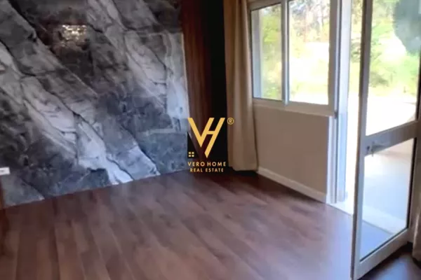 Shtepi me qera 2+1 ne Tirane - 600 Euro