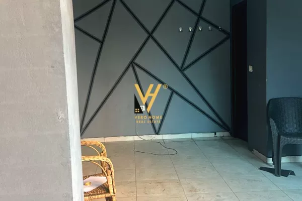 Ambient biznesi me qera 1+1 ne Tirane - 500 Euro