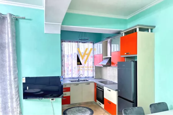 Shtepi me qera Apartament ne Tirane, 1+1, Mobilimi E mobiluar, Pagesa 60,000  Leke.