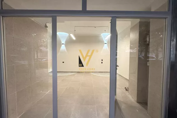Ambient biznesi me qera 1+1 ne Tirane - 40,000 Leke
