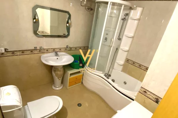 Casa in affitto 2+1 a Tirana - 800 Euro