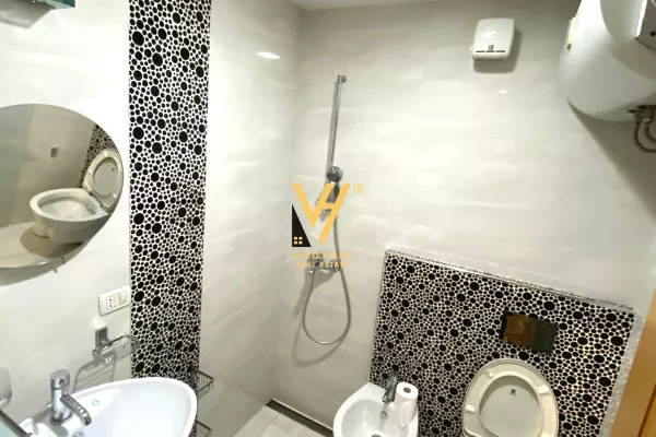 Shtepi me qera Apartament ne Tirane, 2+1, Mobilimi E mobiluar, Pagesa 800  Euro.