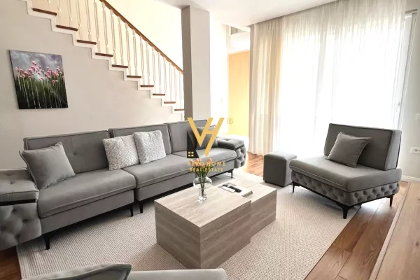 Casa in affitto 3+1 a Tirana - 1,600 Euro