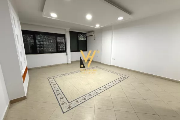 Ambient biznesi me qera 3+1 ne Tirane - 1,400 Euro