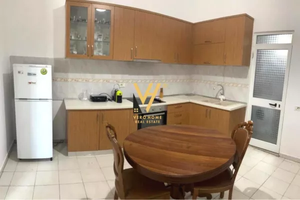 Casa in affitto 1+1 a Tirana - 50,000 Leke