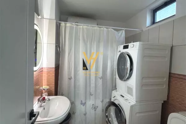 Shtepi me qera Apartament ne Tirane, 3+1, Mobilimi E mobiluar, Pagesa 1,050  Euro.