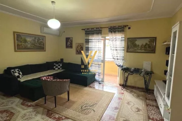 Shtepi ne shitje 2+1 ne Tirane - 170,000 Euro