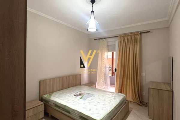 Shtepi me qera Apartament ne Tirane, 2+1, Mobilimi E mobiluar, Pagesa 600  Euro.