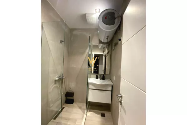 Shtepi me qera Apartament ne Tirane, 2+1, Mobilimi E mobiluar, Pagesa 70,000  Leke.