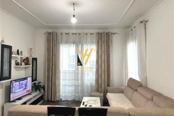 Shtepi ne shitje 2+1 ne Tirane - 180,000 Euro