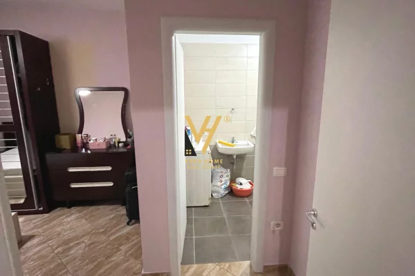 Shtepi me qera 2+1 ne Tirane - 600 Euro