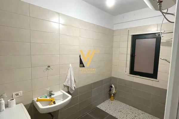 Shtepi me qera Apartament ne Tirane, 2+1, Mobilimi E mobiluar, Pagesa 600  Euro.