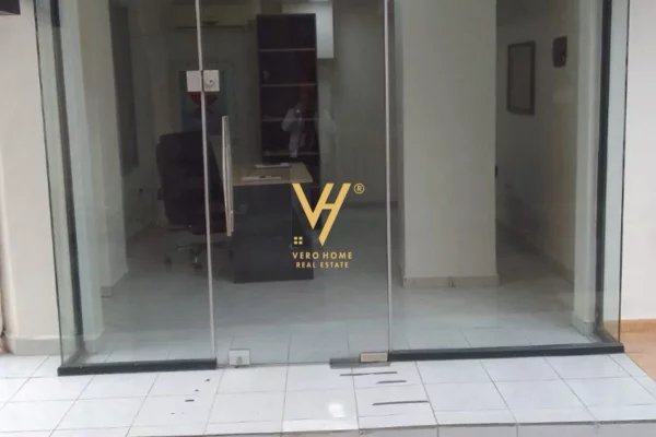 Ambient biznesi ne shitje 3+1 ne Tirane - 65,000 Euro