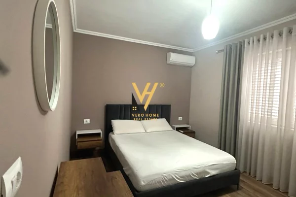 Shtepi me qera 2+1 ne Tirane - 80,000 Leke