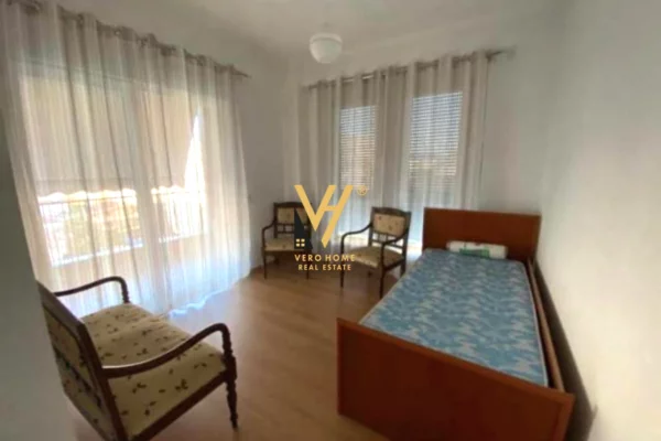 Shtepi me qera 3+1 ne Tirane - 650 Euro