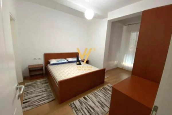 Shtepi me qera 3+1 ne Tirane - 650 Euro