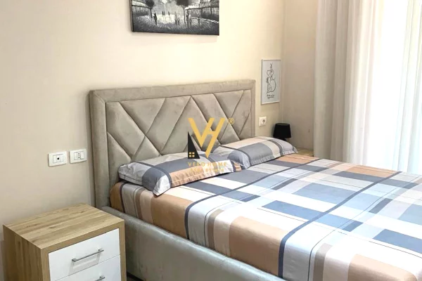 Shtepi me qera 2+1 ne Tirane - 600 Euro