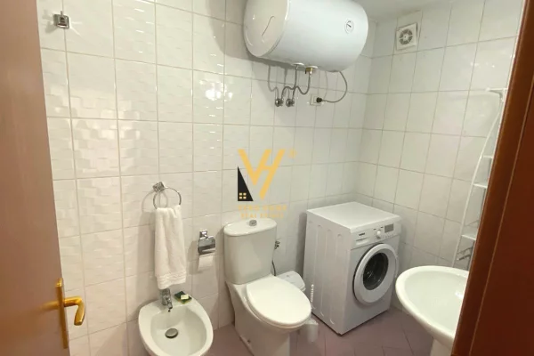 Shtepi me qera Apartament ne Tirane, 2+1, Mobilimi E mobiluar, Pagesa 70,000  Leke.