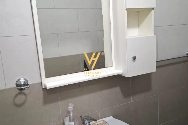 Shtepi me qera 2+1 ne Tirane - 80,000 Leke