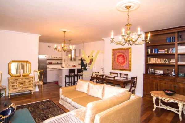 Shtepi me qera 3+1 ne Tirane - 1,500 Euro