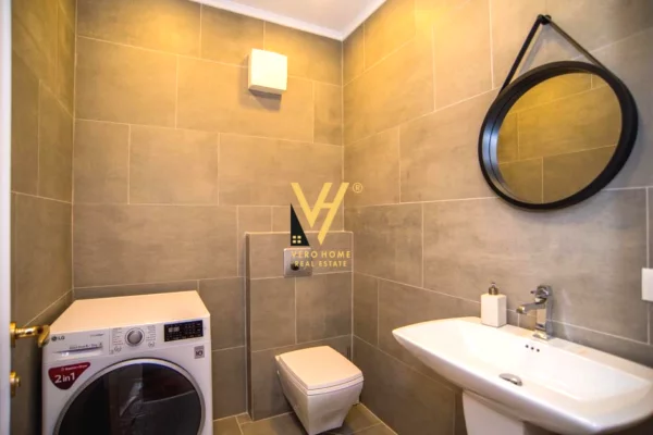 Shtepi me qera Apartament ne Tirane, 3+1, Mobilimi E mobiluar, Pagesa 1,500  Euro.