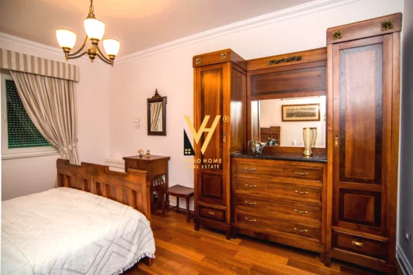 Shtepi me qera Apartament ne Tirane, 3+1, Mobilimi E mobiluar, Pagesa 1,500  Euro.