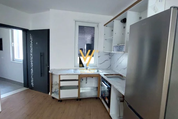 Casa in affitto 2+1 a Tirana - 70,000 Leke