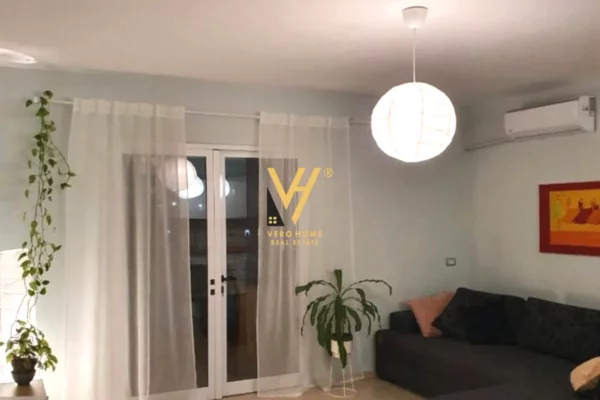 Shtepi me qera 1+1 ne Tirane - 600 Euro