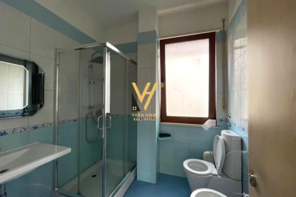 Luxury villas for rent in Tirana 3+1, In Part