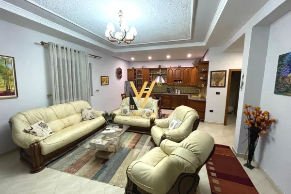 Luxury villas for rent in Tirana 3+1, Furnished