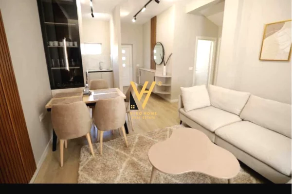 Shtepi me qera 2+1 ne Tirane - 75,000 Leke