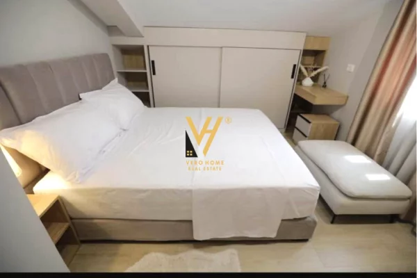 Shtepi me qera 2+1 ne Tirane - 75,000 Leke