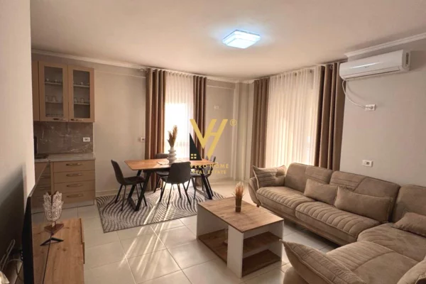 Shtepi me qera 2+1 ne Tirane - 80,000 Leke