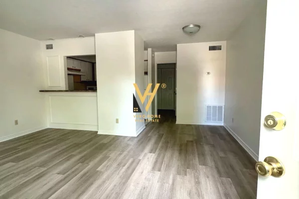 Shtepi me qera 2+1 ne Tirane - 40,000 Leke