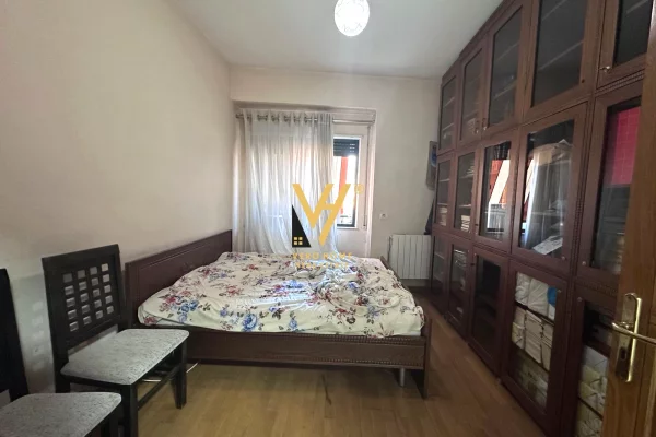 Shtepi me qera 3+1 ne Tirane - 1,500 Euro