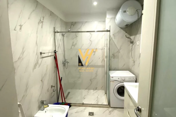 Shtepi ne shitje Apartament ne Tirane, 2+1, Mobilimi E mobiluar, Pagesa 158,000  Euro.