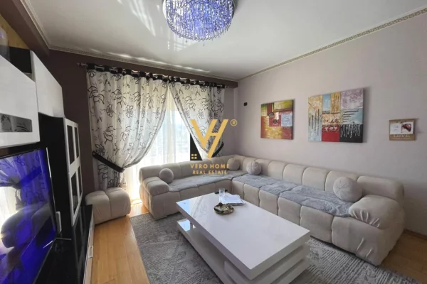 Shtepi ne shitje 2+1 ne Tirane - 240,000 Euro