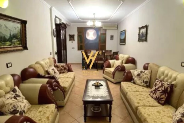 Shtepi me qera 2+1 ne Tirane - 70,000 Leke