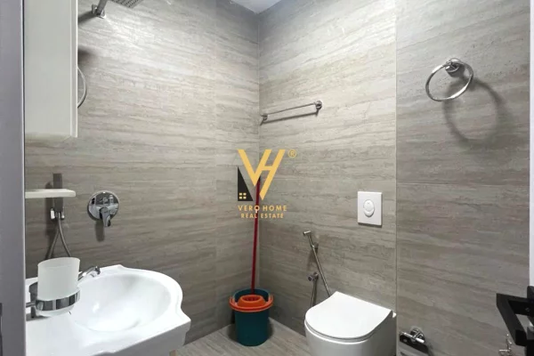 Shtepi me qera 2+1 ne Tirane - 70,000 Leke