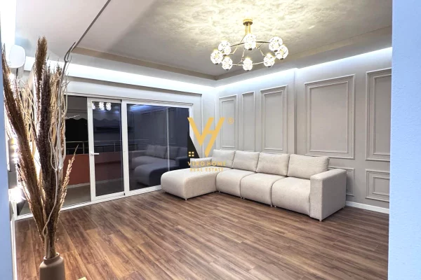 Shtepi ne shitje 2+1 ne Tirane - 285,000 Euro