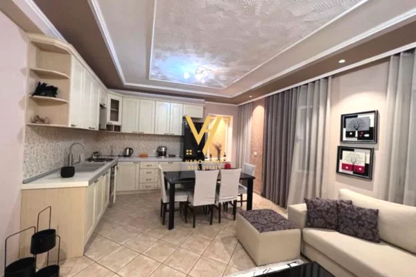 Casa in affitto 2+1 a Tirana - 70,000 Leke