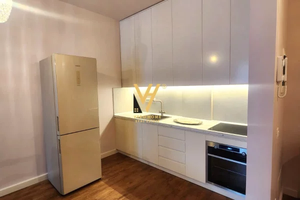 Shtepi me qera 2+1 ne Tirane - 1,500 Euro