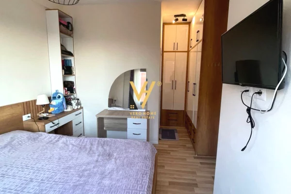 Shtepi me qera Apartament ne Tirane, 2+1, Mobilimi E mobiluar, Pagesa 75,000  Leke.